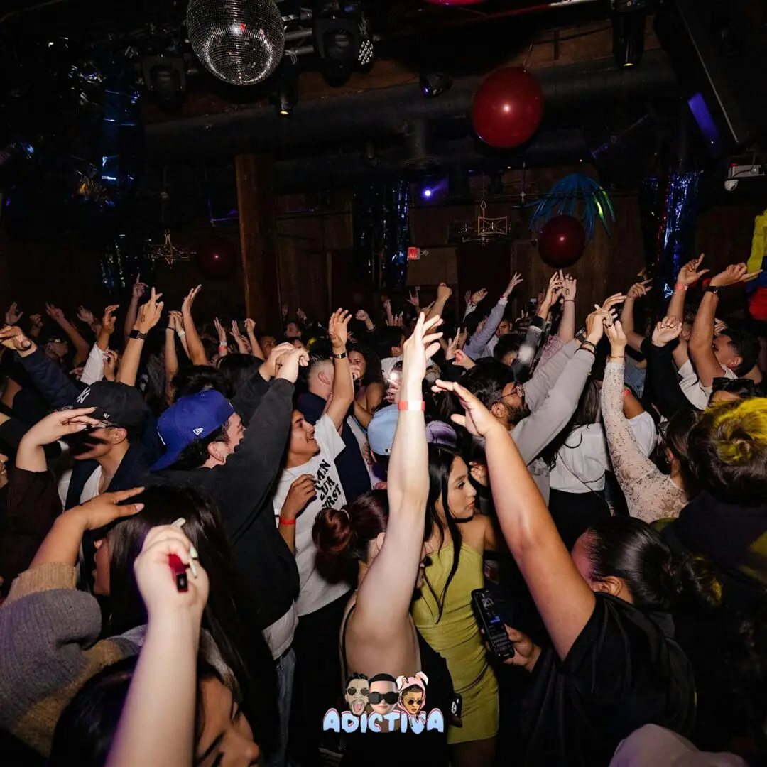 LA AFTERDARK REGGAETON & HIP HOP EVERYONE FREE B4 12AM 18+